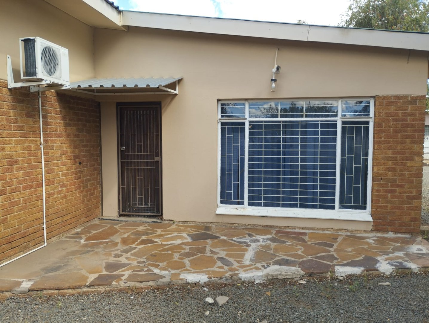 To Let commercial Property for Rent in Oranjesig Free State